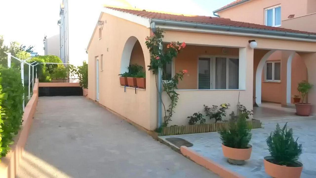 Apartmani Nedoklan Srima Exteriér fotografie