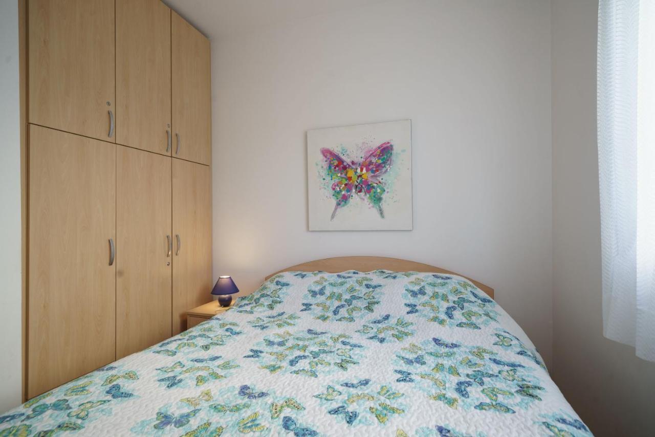 Apartmani Nedoklan Srima Exteriér fotografie