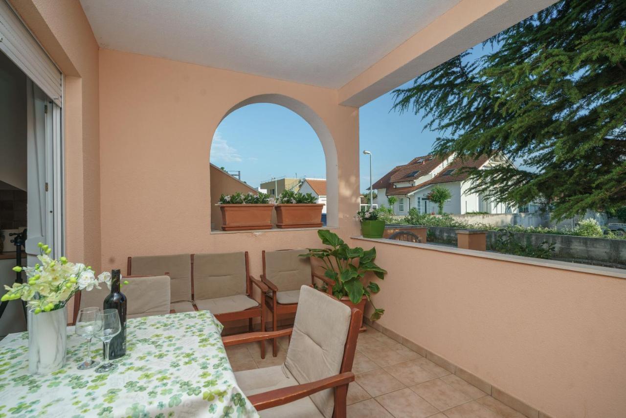Apartmani Nedoklan Srima Exteriér fotografie